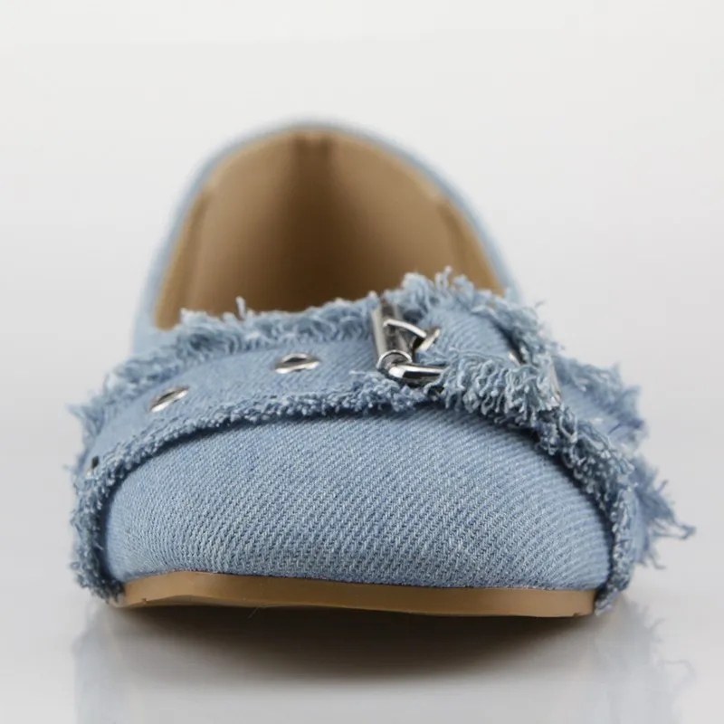 Round Toe Flats For Women